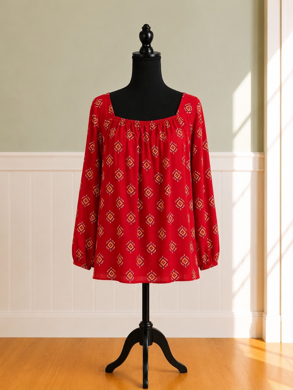 Old Navy Women's Red Printed Peasant Blouse